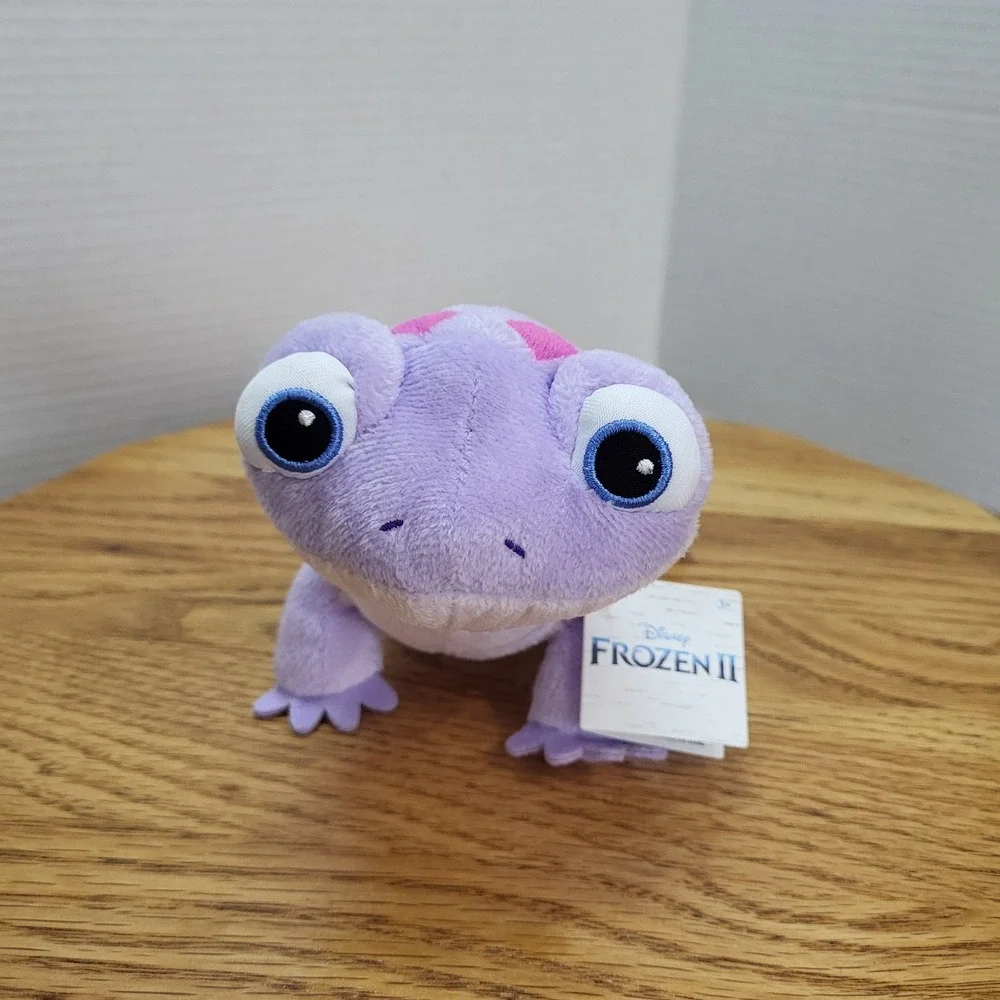 NWT Disney Frozen II Bruni The Fire Spirit Plush Stuffed Animal Toy Just Play